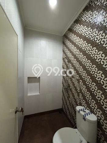 Ruko Dijual di Jakarta Pusat LT 60m2 & LB 176m2 Lokasi Terbaik! Ruko Dijual di Jakarta Pusat LT 60m2 & LB 176m2 Lokasi Terbaik!