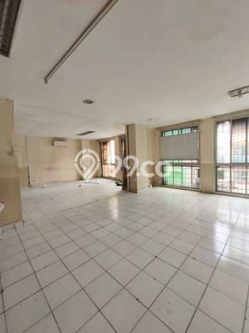Ruko Dijual di Prime Area Jakarta Pusat Luas 380m2 Ruko Dijual di Prime Area Jakarta Pusat Luas 380m2