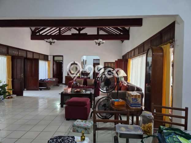 Hunian Elit LB 196m2 Siap Pakai Desain Elegan di Cilangkap, Jakarta Timur Hunian Elit LB 196m2 Siap Pakai Desain Elegan di Cilangkap, Jakarta Timur