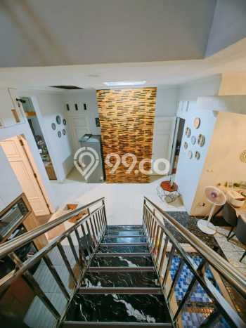 Hot Offer Hunian Mewah Ideal dan Luas di Pondok Aren, Tangerang Selatan Hot Offer Hunian Mewah Ideal dan Luas di Pondok Aren, Tangerang Selatan
