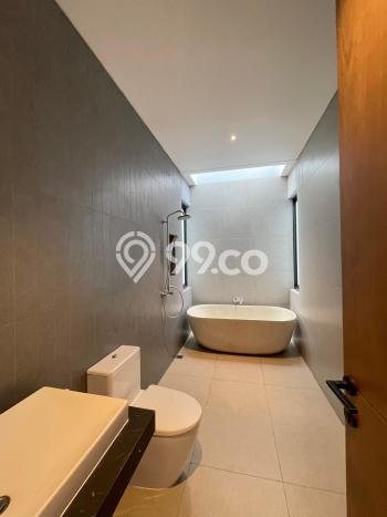 Hunian Mewah LB 285m2 Siap Pakai Desain Elegan di Kemang, Jakarta Selatan Hunian Mewah LB 285m2 Siap Pakai Desain Elegan di Kemang, Jakarta Selatan