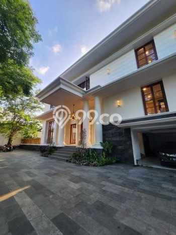 For Sale! Luxury House LT 1066m2 Desain Elegan di Kemang For Sale! Luxury House LT 1066m2 Desain Elegan di Kemang