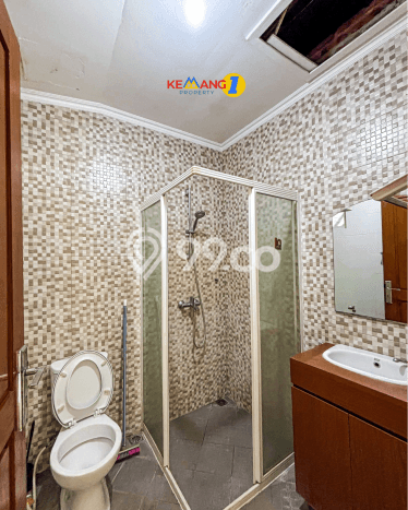 For Sale! Luxury House LT 126m2 Desain Modern di Kemang For Sale! Luxury House LT 126m2 Desain Modern di Kemang