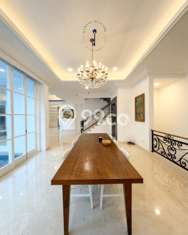 For Sale! Luxury House LT 517m2 Desain Elegan di Kemang For Sale! Luxury House LT 517m2 Desain Elegan di Kemang