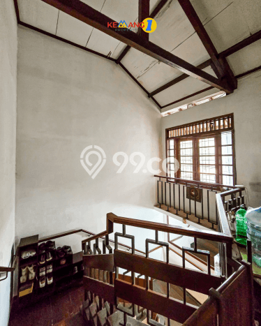 Ready to Use! Luxury House LT 498m2 Desain Elegan di Lebak Bulus Ready to Use! Luxury House LT 498m2 Desain Elegan di Lebak Bulus