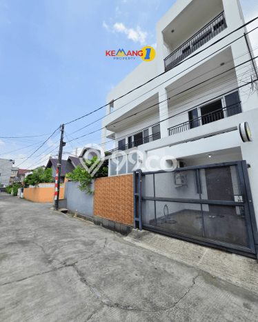 Dijual Rumah Luas Elegan Dengan View Cantik di Pondok Gede, Bekasi Dijual Rumah Luas Elegan Dengan View Cantik di Pondok Gede, Bekasi