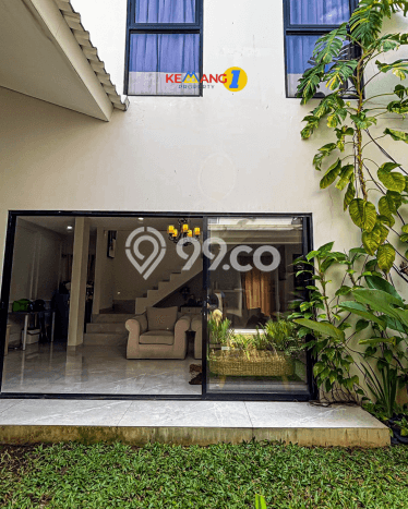 Jual Rumah Mewah Elegan Dengan View Cantik di Kemang, Jakarta Selatan Jual Rumah Mewah Elegan Dengan View Cantik di Kemang, Jakarta Selatan