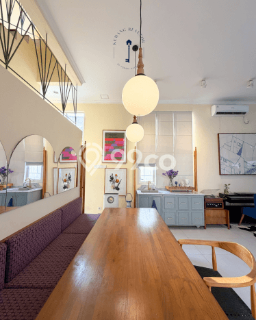 Jual Rumah Luas Elegan Dengan View Cantik di Pejaten, Jakarta Selatan Jual Rumah Luas Elegan Dengan View Cantik di Pejaten, Jakarta Selatan
