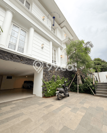 For Sale! Luxury House LT 517m2 Desain Elegan di Kemang For Sale! Luxury House LT 517m2 Desain Elegan di Kemang
