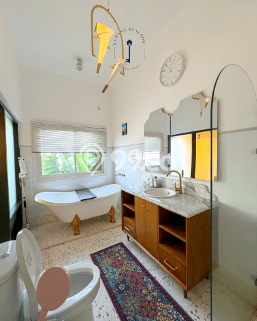 Jual Rumah Luas Elegan Dengan View Cantik di Pejaten, Jakarta Selatan Jual Rumah Luas Elegan Dengan View Cantik di Pejaten, Jakarta Selatan