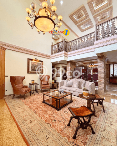 Dijual Rumah Luas Megah Dengan View Eksklusif di Kemang, Jakarta Selatan Dijual Rumah Luas Megah Dengan View Eksklusif di Kemang, Jakarta Selatan