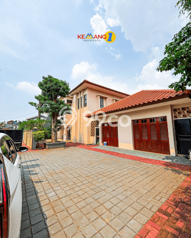 Hunian Eksklusif Siap Huni LT 580m2 di Kebayoran Baru, Jakarta Selatan Hunian Eksklusif Siap Huni LT 580m2 di Kebayoran Baru, Jakarta Selatan