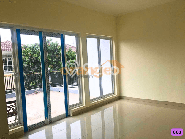 Dijual Hunian Rumah Terawat 4 Kamar di Legenda Wisata, Jakarta Timur Dijual Hunian Rumah Terawat 4 Kamar di Legenda Wisata, Jakarta Timur