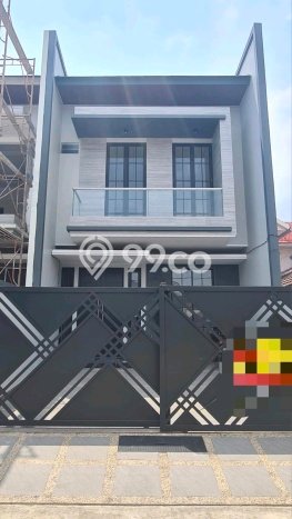 Jual Rumah Mewah Elegan Dengan View Cantik di Manyar, Surabaya Jual Rumah Mewah Elegan Dengan View Cantik di Manyar, Surabaya
