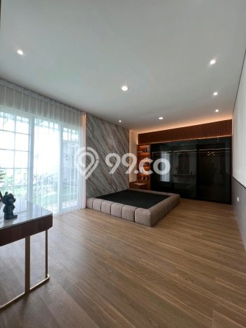 Dijual Rumah Premium dengan Fasilitas Sekitar Komplit di Wiyung, Surabaya Dijual Rumah Premium dengan Fasilitas Sekitar Komplit di Wiyung, Surabaya