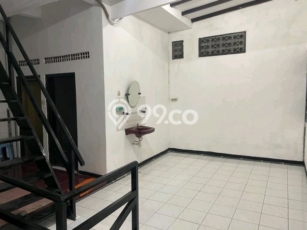 Rumah Kontrakan Surabaya LT 153m2 LB 168m2 Kawasan Kutisari Rumah Kontrakan Surabaya LT 153m2 LB 168m2 Kawasan Kutisari