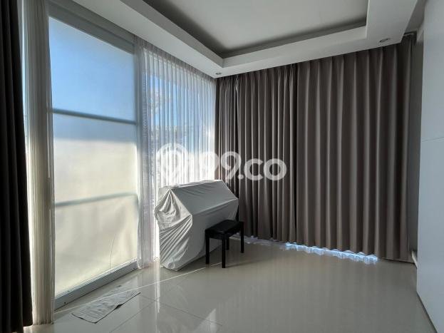 Ready to Use! Premium House LT 130m2 Desain Elegan di Jimbaran Ready to Use! Premium House LT 130m2 Desain Elegan di Jimbaran