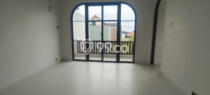 For Sale! Luxury House LT 183m2 Desain Elegan di Canggu For Sale! Luxury House LT 183m2 Desain Elegan di Canggu