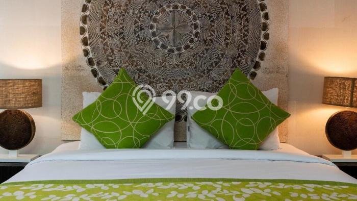 Hunian Modern dengan LT 600m2 & LB 300m2 Dikontrakkan di Seminyak Hunian Modern dengan LT 600m2 & LB 300m2 Dikontrakkan di Seminyak