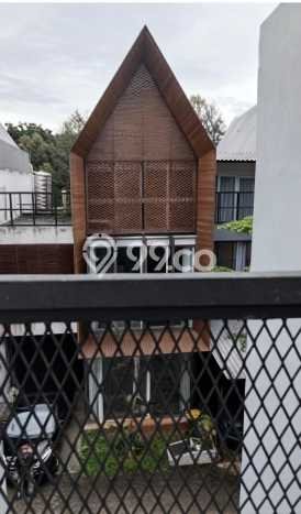 Ready to Use! Luxury House LT 169m2 Desain Modern di Jati Padang Ready to Use! Luxury House LT 169m2 Desain Modern di Jati Padang