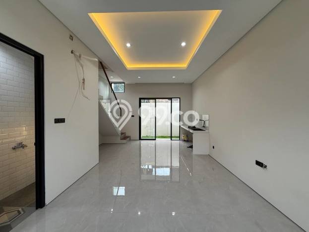 Rumah Luas Asri 3 KT Siap Pakai di Pondok Gede Bekasi Rumah Luas Asri 3 KT Siap Pakai di Pondok Gede Bekasi