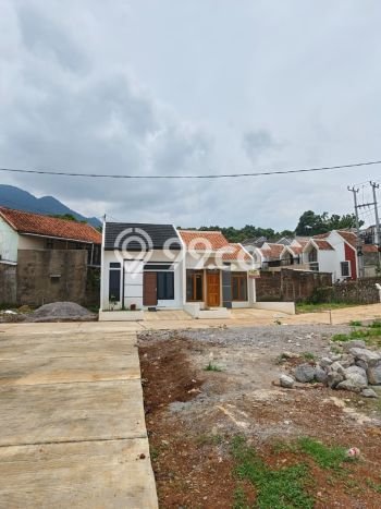 Tanah untuk Dijual di Cilengkrang Bandung Luas 80m2 Tanah untuk Dijual di Cilengkrang Bandung Luas 80m2