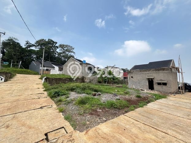 Lahan Dijual Lokasi Cilengkrang, Bandung dengan Luas Tanah 77m2 dan Status AJB Lahan Dijual Lokasi Cilengkrang, Bandung dengan Luas Tanah 77m2 dan Status AJB