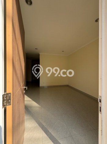 Ready to Use! Premium House LT 105m2 Desain Modern di Gading Serpong Ready to Use! Premium House LT 105m2 Desain Modern di Gading Serpong
