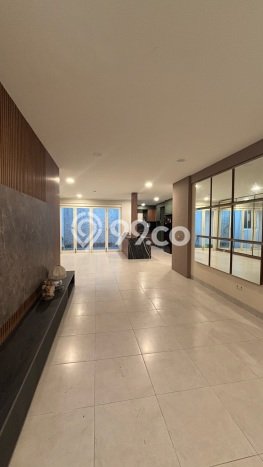 Dijual Hunian Rumah Terawat 5 Kamar di Lippo Karawaci, Tangerang Dijual Hunian Rumah Terawat 5 Kamar di Lippo Karawaci, Tangerang