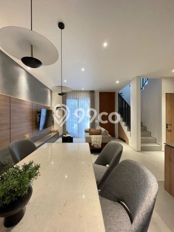 Rumah Mewah Dijual LT 72m2 di Jagakarsa, Jakarta Selatan Rumah Mewah Dijual LT 72m2 di Jagakarsa, Jakarta Selatan
