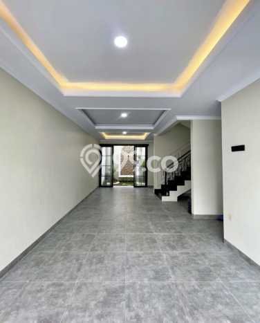 Jual Rumah Favorit Siap Huni LB 152m2 di Jagakarsa, Jakarta Selatan Jual Rumah Favorit Siap Huni LB 152m2 di Jagakarsa, Jakarta Selatan