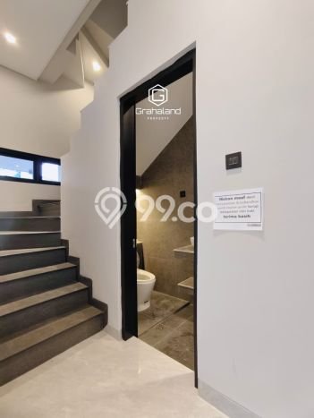 For Sale Rumah 3 Kamar Lokasi Ideal Bagus dan Strategis di Jagakarsa For Sale Rumah 3 Kamar Lokasi Ideal Bagus dan Strategis di Jagakarsa