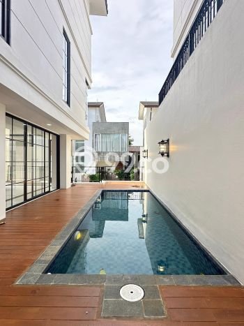 Dijual Rumah Premium dengan Fasilitas Sekitar Komplit di Jagakarsa, Jakarta Selatan Dijual Rumah Premium dengan Fasilitas Sekitar Komplit di Jagakarsa, Jakarta Selatan