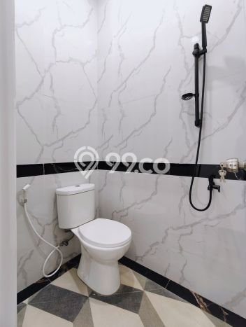 Rumah Strategis Minimalis Lb 100m2 di Jagakarsa, Jakarta Selatan Rumah Strategis Minimalis Lb 100m2 di Jagakarsa, Jakarta Selatan