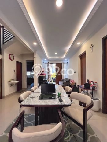 Hunian Elit LB 160m2 Siap Huni Desain Elegan di Cilangkap, Jakarta Timur Hunian Elit LB 160m2 Siap Huni Desain Elegan di Cilangkap, Jakarta Timur