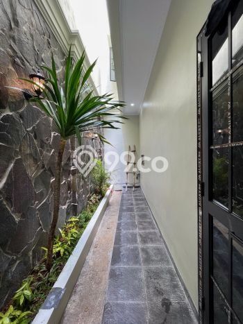 For Sale Rumah Mewah Exclusive di Jagakarsa, Jakarta Selatan For Sale Rumah Mewah Exclusive di Jagakarsa, Jakarta Selatan