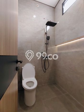 Dijual Rumah 4 Kamar Lokasi Ideal Bagus dan Strategis di Jagakarsa Dijual Rumah 4 Kamar Lokasi Ideal Bagus dan Strategis di Jagakarsa