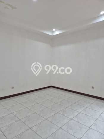 Jual Rumah Luas Elegan Dengan View Cantik di Duta Garden, Jakarta Barat Jual Rumah Luas Elegan Dengan View Cantik di Duta Garden, Jakarta Barat