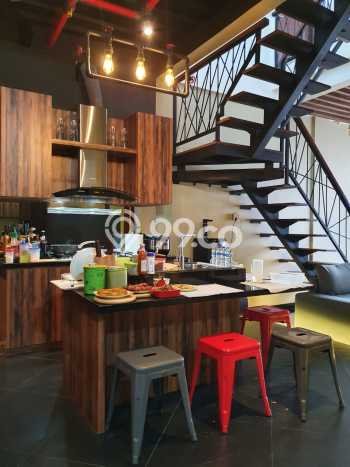 Ready to Use! Premium House LT 132m2 Desain Elegan di Petukangan Ready to Use! Premium House LT 132m2 Desain Elegan di Petukangan