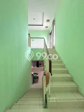 Rumah Mewah Siap Huni LT 255m2 di Pondok Aren, Tangerang Selatan Rumah Mewah Siap Huni LT 255m2 di Pondok Aren, Tangerang Selatan