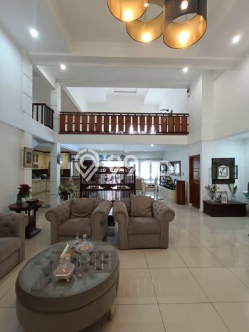 Jual Rumah Luas Megah Dengan View Eksklusif di Bintaro, Tangerang Selatan Jual Rumah Luas Megah Dengan View Eksklusif di Bintaro, Tangerang Selatan