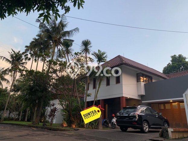 Rumah Mewah Siap Huni LT 748m2 di Pondok Aren, Tangerang Selatan Rumah Mewah Siap Huni LT 748m2 di Pondok Aren, Tangerang Selatan