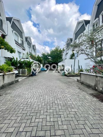 Disewakan Rumah Konsep Minimalis di Pesanggrahan Jakarta Selatan dengan 0 KT Disewakan Rumah Konsep Minimalis di Pesanggrahan Jakarta Selatan dengan 0 KT