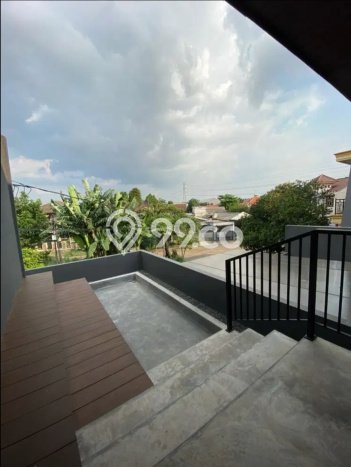 Jual Rumah Luas Elegan Dengan View Eksklusif di Pondok Ranji, Tangerang Selatan Jual Rumah Luas Elegan Dengan View Eksklusif di Pondok Ranji, Tangerang Selatan