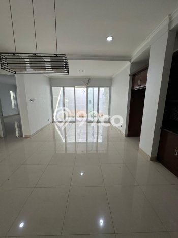 Dijual Rumah Luas Megah Dengan View Cantik di Bintaro, Jakarta Selatan Dijual Rumah Luas Megah Dengan View Cantik di Bintaro, Jakarta Selatan