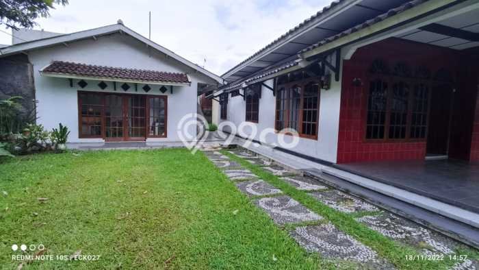 For Sale! Premium House LT 748m2 Desain Elegan di Buah Batu For Sale! Premium House LT 748m2 Desain Elegan di Buah Batu