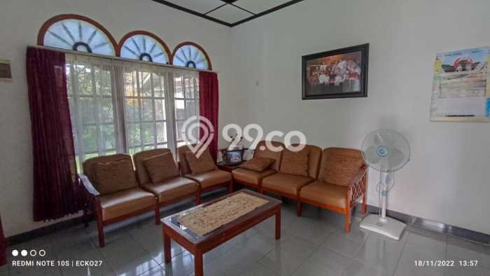 For Sale! Premium House LT 748m2 Desain Elegan di Buah Batu For Sale! Premium House LT 748m2 Desain Elegan di Buah Batu