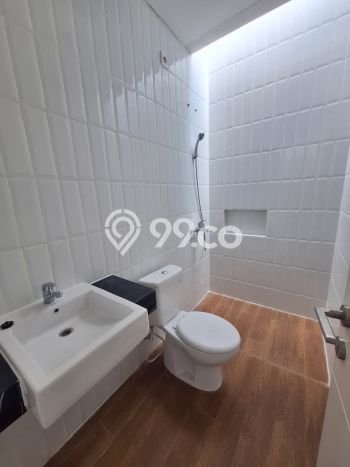 Rumah Luas Asri 3 KT Siap Huni di Surabaya Kota Surabaya Rumah Luas Asri 3 KT Siap Huni di Surabaya Kota Surabaya