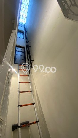 Dijual Rumah Mewah Megah Dengan View Eksklusif di Alam Sutera, Tangerang Dijual Rumah Mewah Megah Dengan View Eksklusif di Alam Sutera, Tangerang