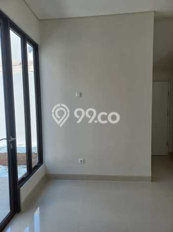 For Sale Rumah 4 Kamar Lokasi Ideal Nyaman dan Strategis di Tangerang For Sale Rumah 4 Kamar Lokasi Ideal Nyaman dan Strategis di Tangerang